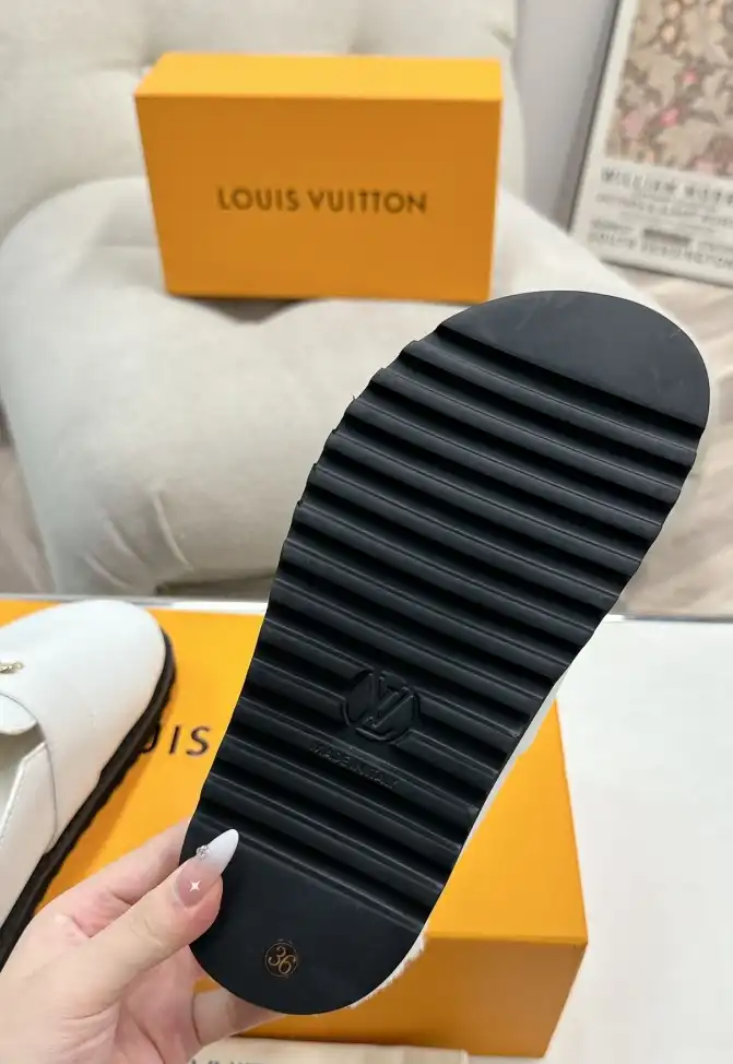 hype LV Slippers