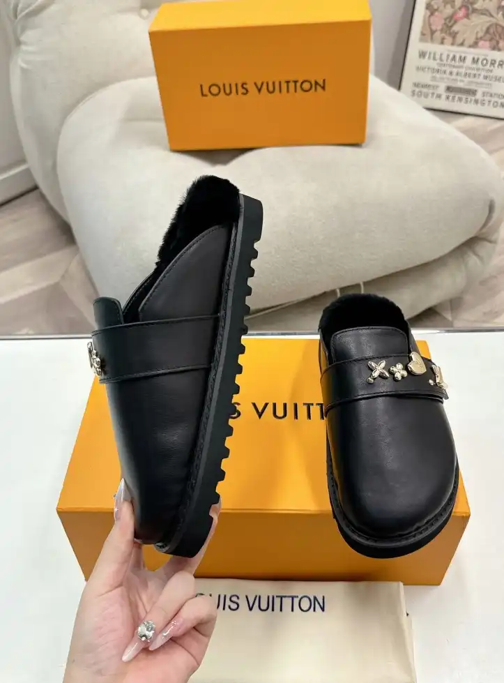 hype LV Slippers