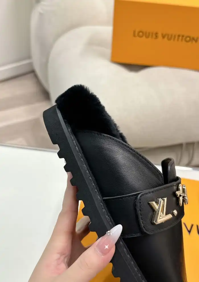 hype LV Slippers