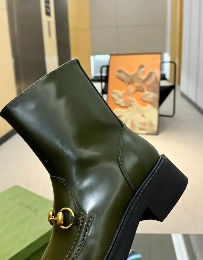 hype Gucci Boots