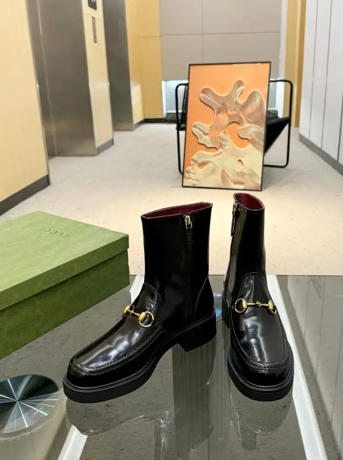 hype Gucci Boots