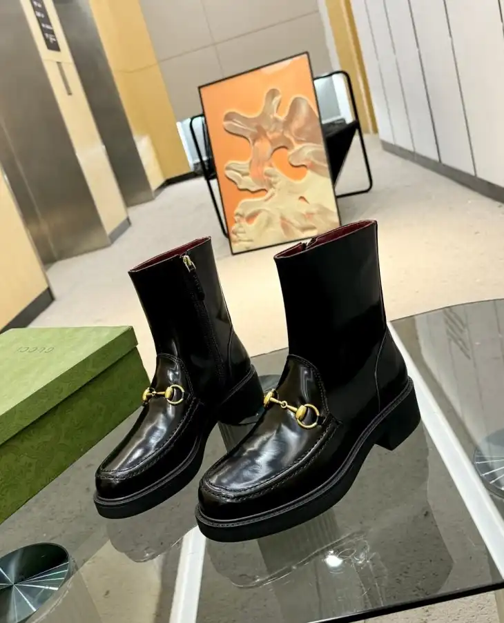 hype Gucci Boots