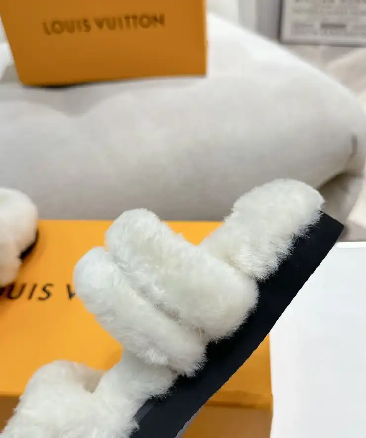 hype LV Slippers