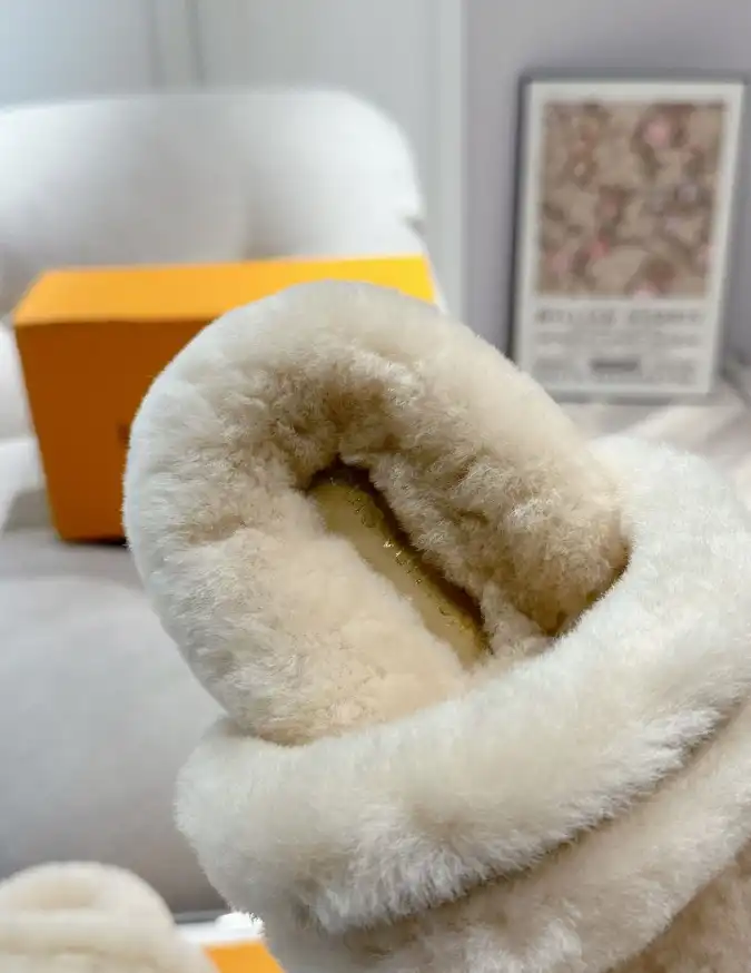 hype LV Slippers