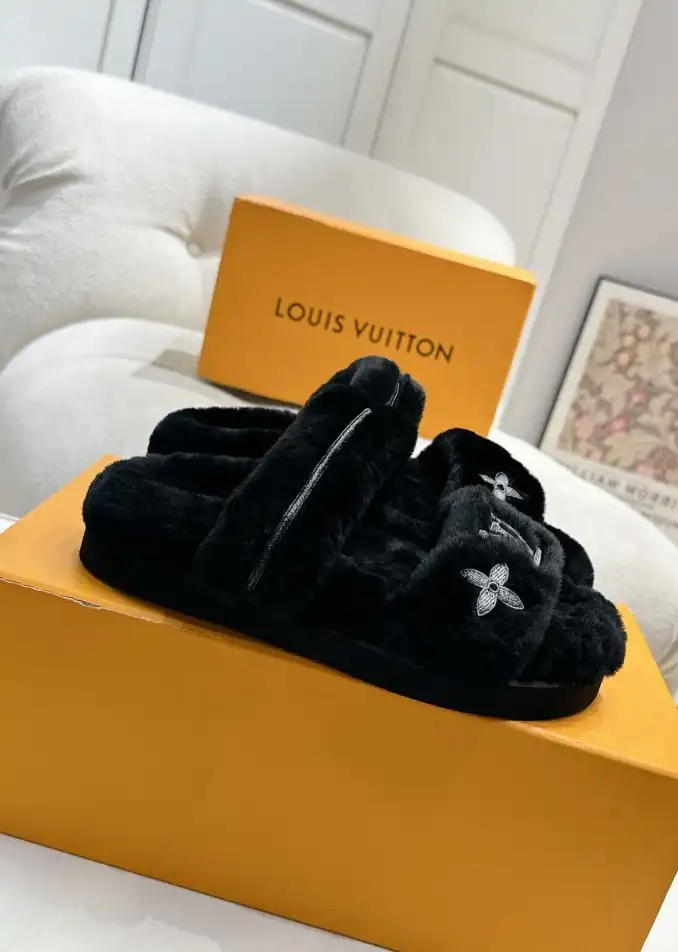 hype LV Slippers