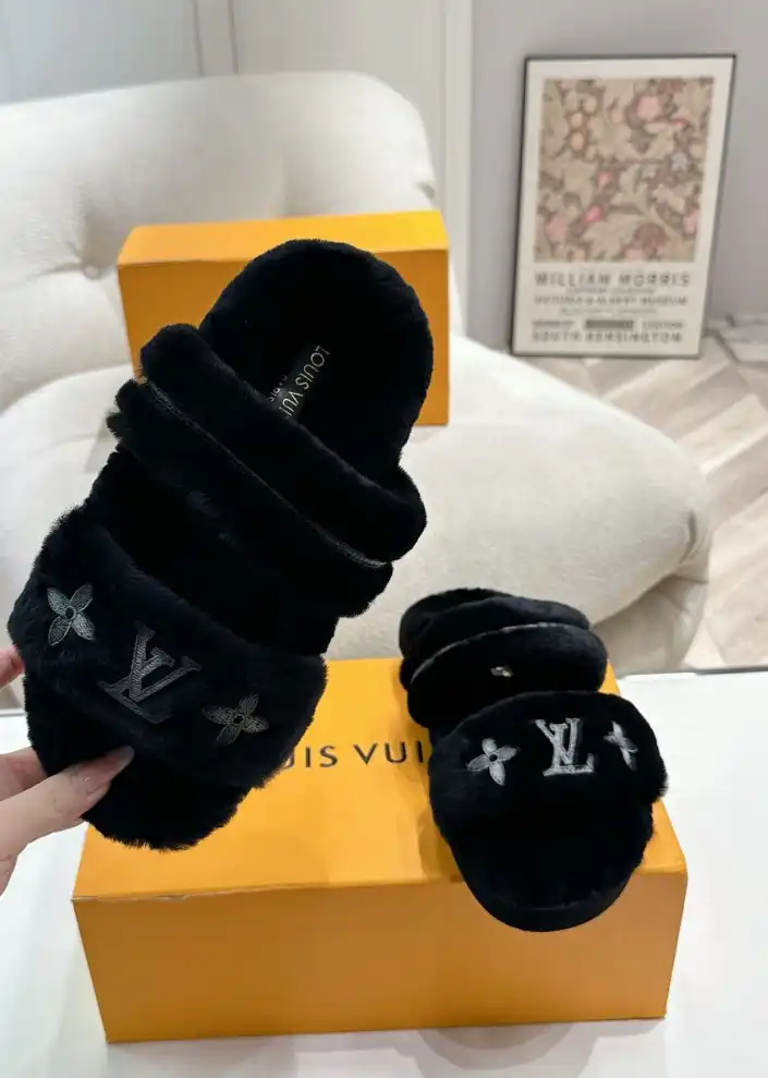 hype LV Slippers