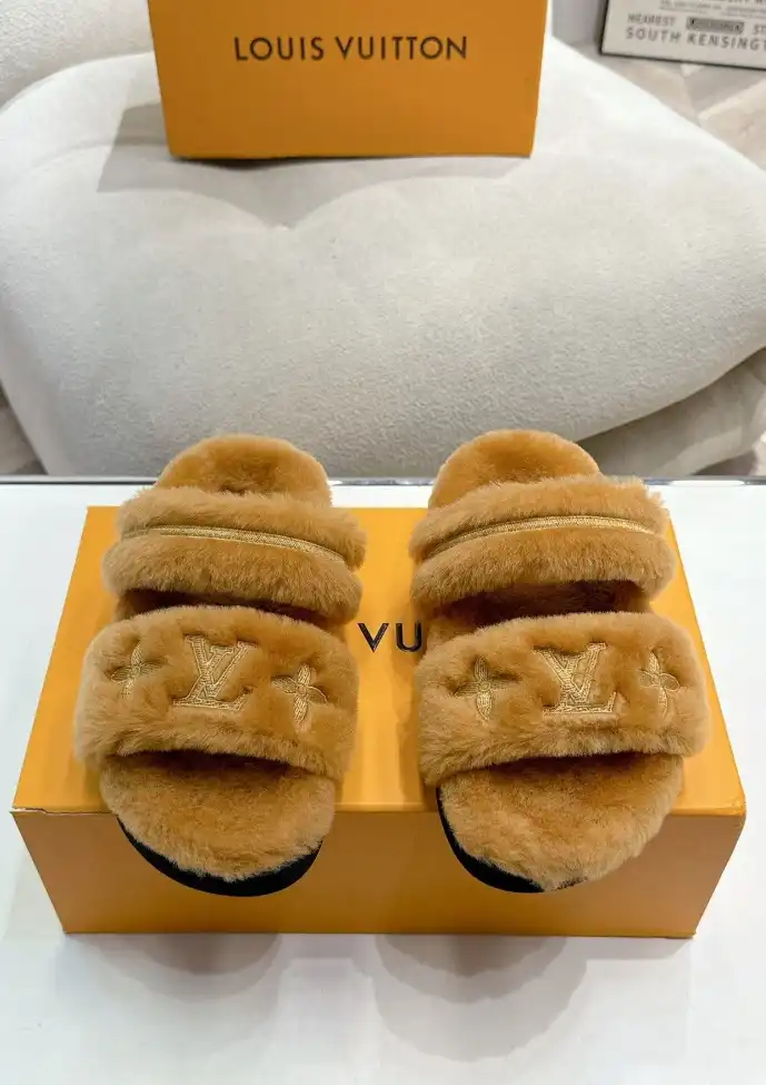 hype LV Slippers