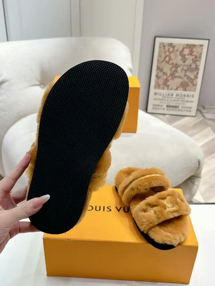 hype LV Slippers