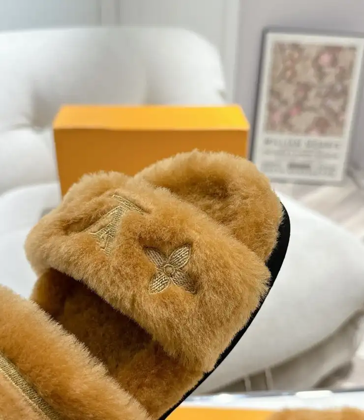 hype LV Slippers