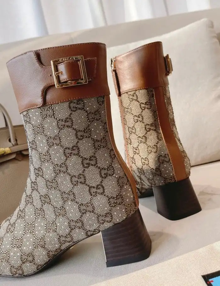 hype Gucci Boots