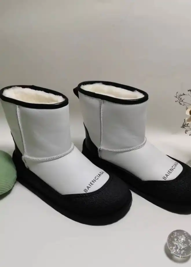 hype Balenciaga Boots