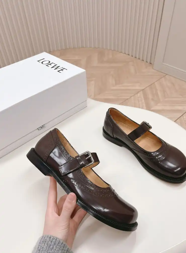 hype Loewe Leather Shoes