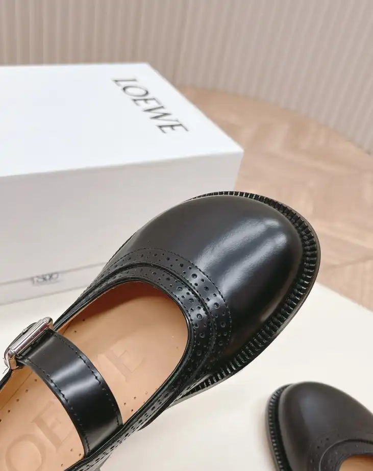 hype Loewe Leather Shoes