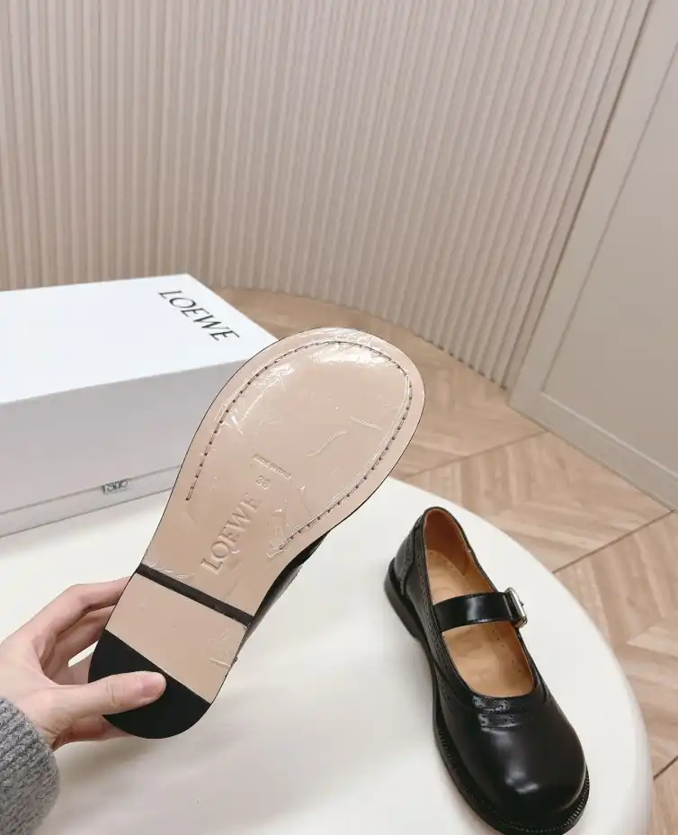 hype Loewe Leather Shoes