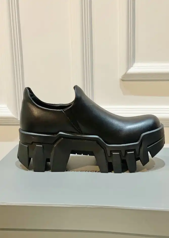 hype Balenciaga Boots