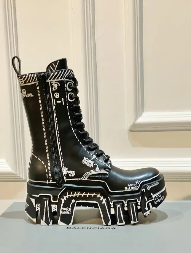 hype Balenciaga Boots