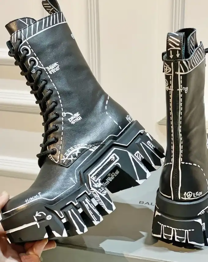 hype Balenciaga Boots