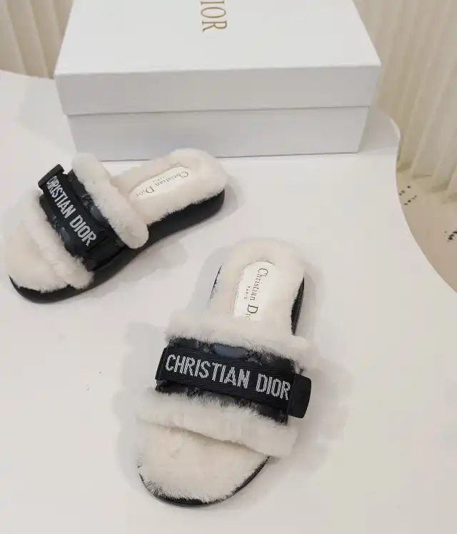 hype Christian Dior Slippers