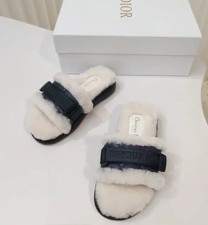 hype Christian Dior Slippers