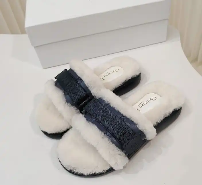 hype Christian Dior Slippers