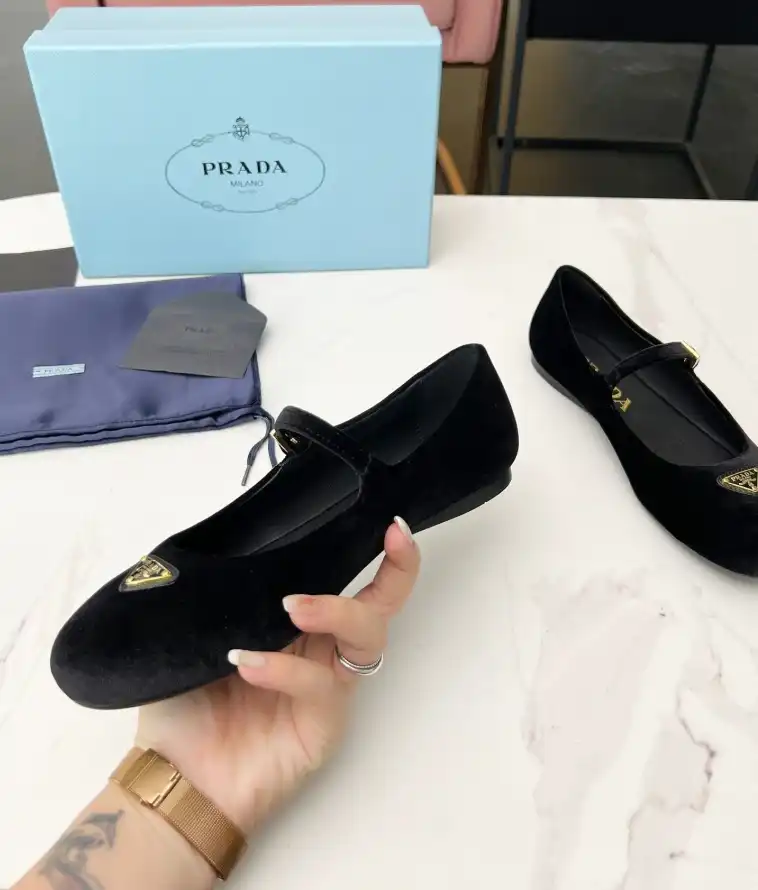 hype Prada flat shoes