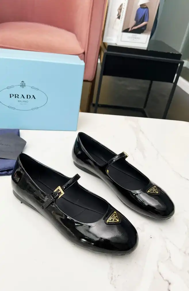 hype Prada flat shoes