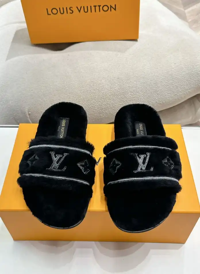 hype LV Slippers