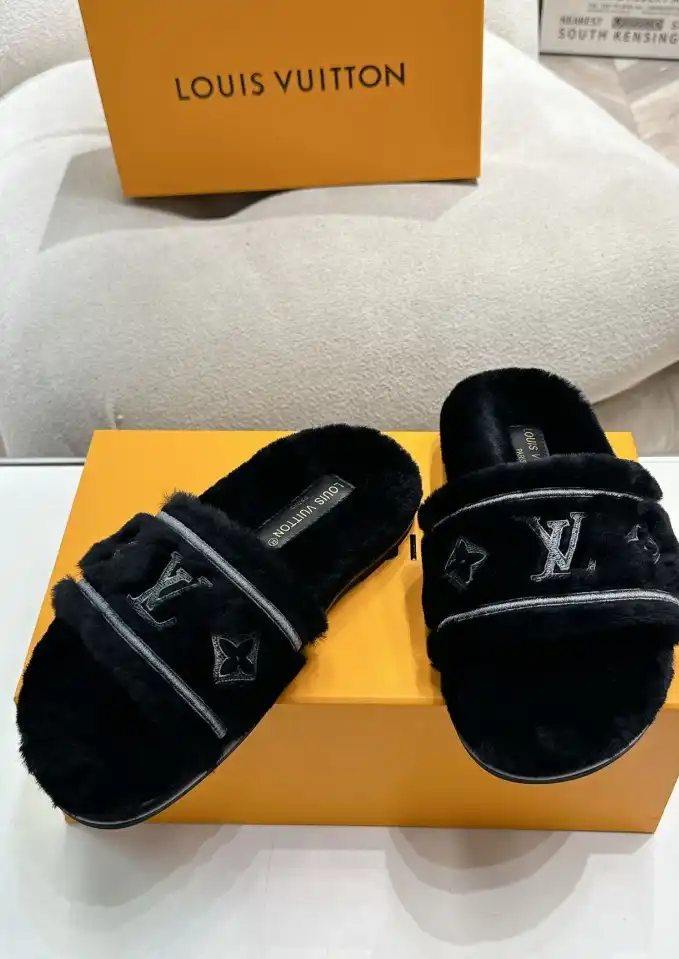 hype LV Slippers