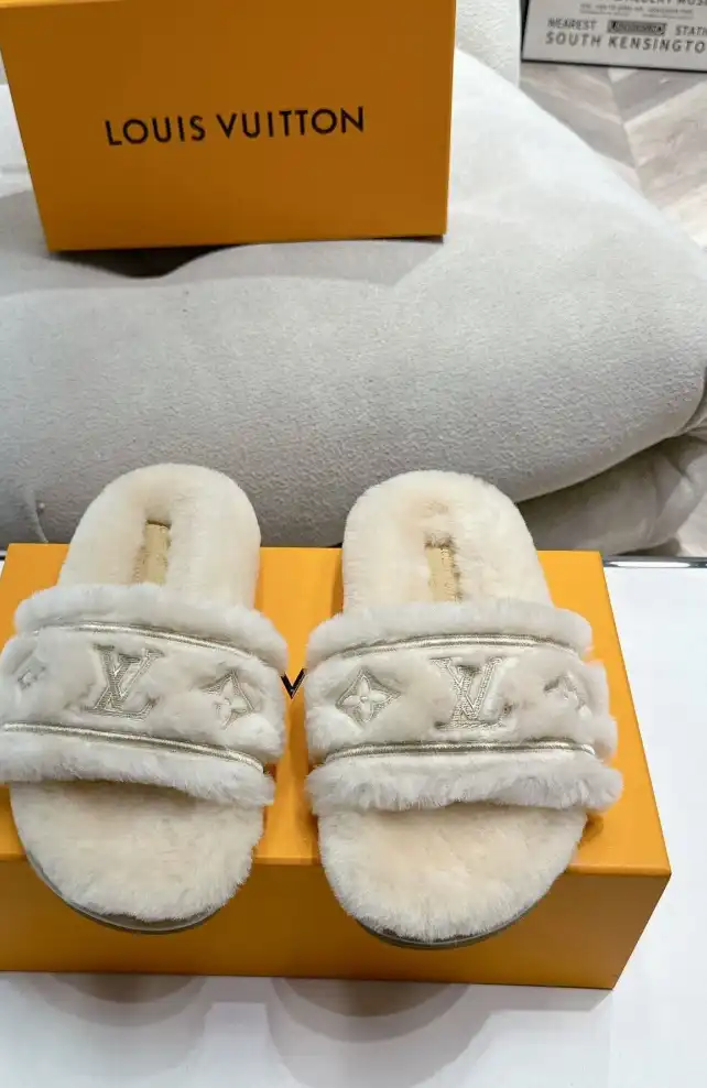 hype LV Slippers