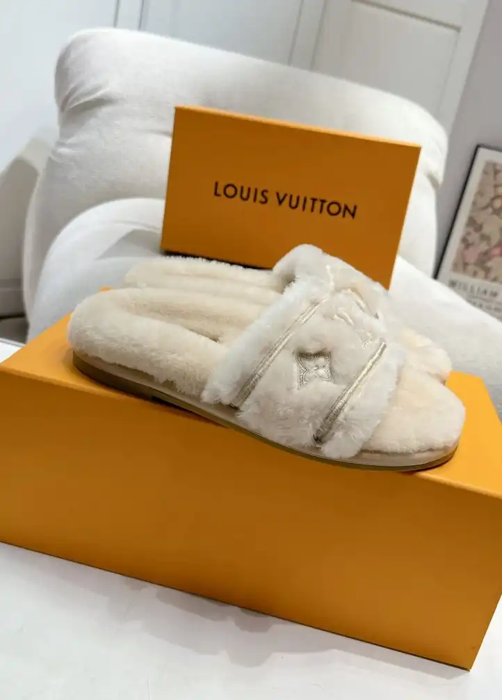 hype LV Slippers