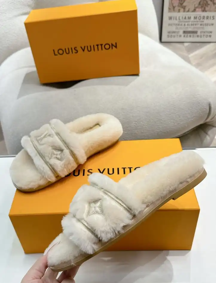 hype LV Slippers