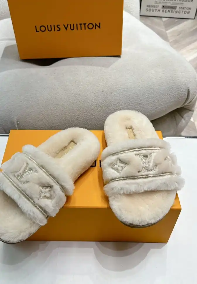 hype LV Slippers