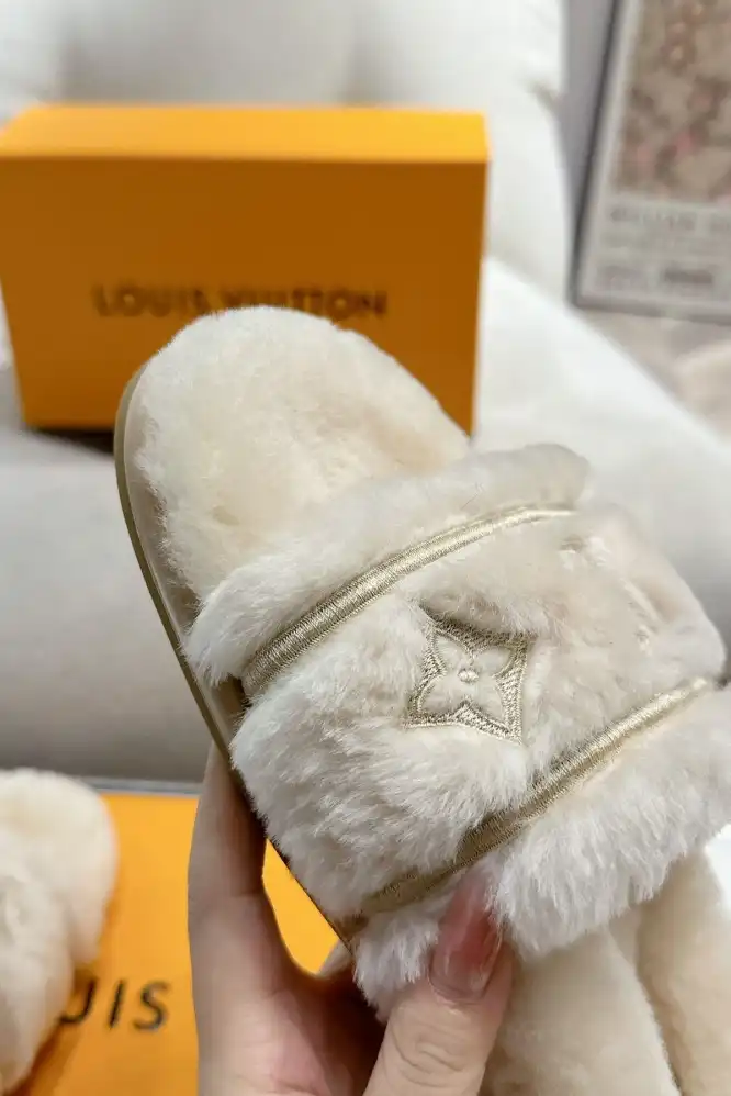 hype LV Slippers