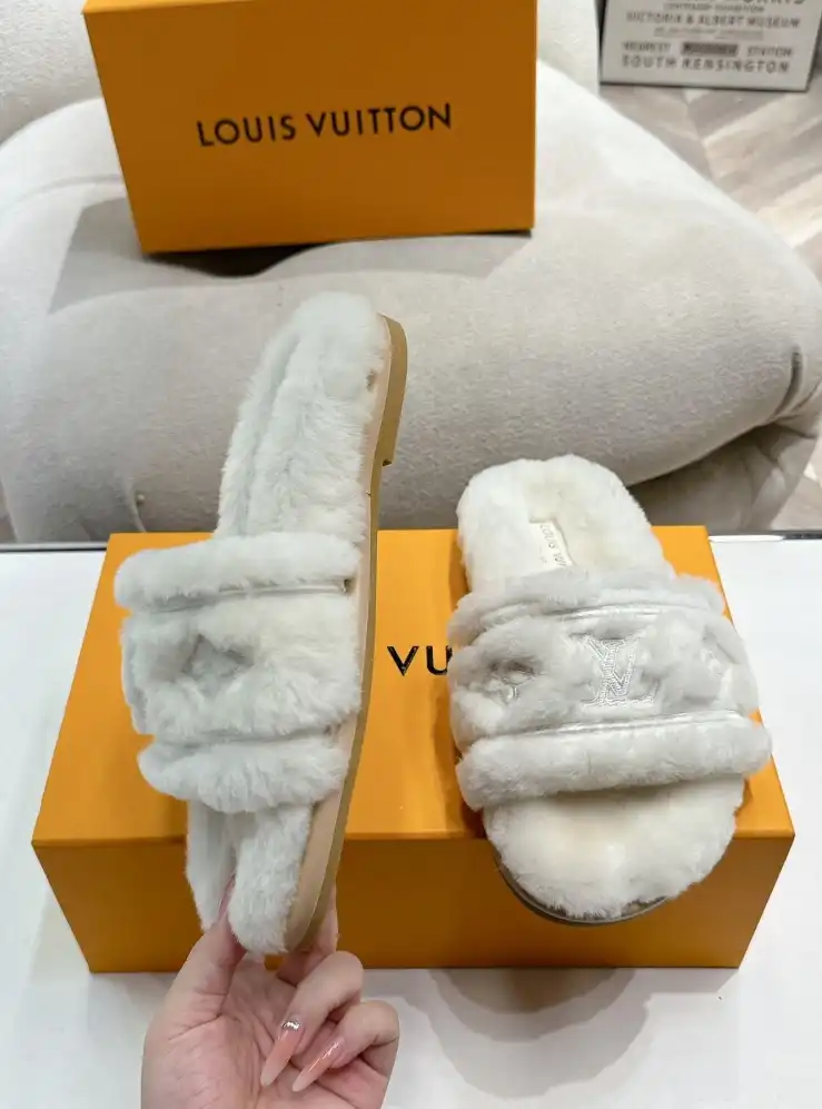 hype LV Slippers