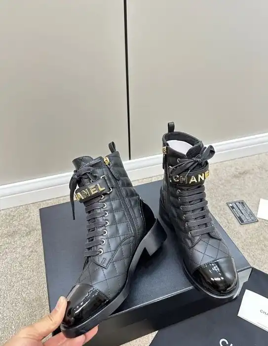 hype Chanel Boots