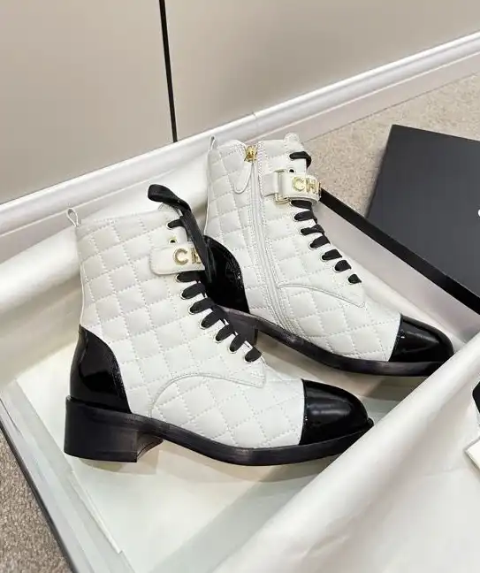 hype Chanel Boots