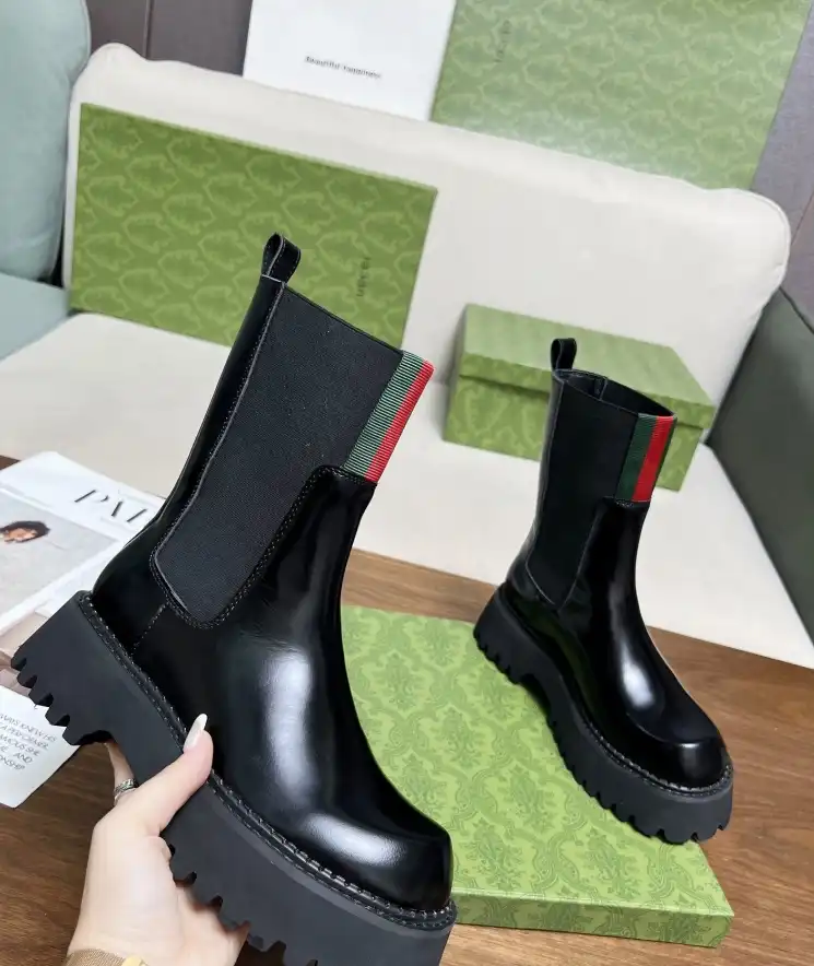 hype Gucci Boots