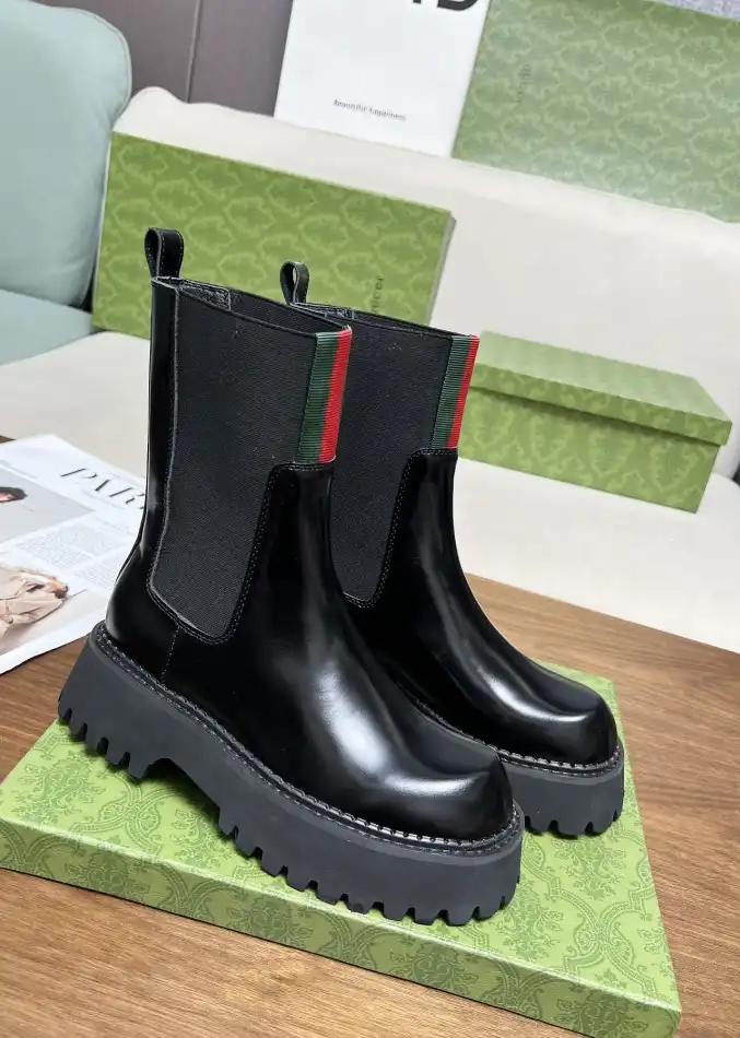 hype Gucci Boots