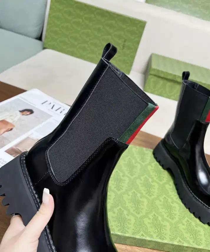 hype Gucci Boots