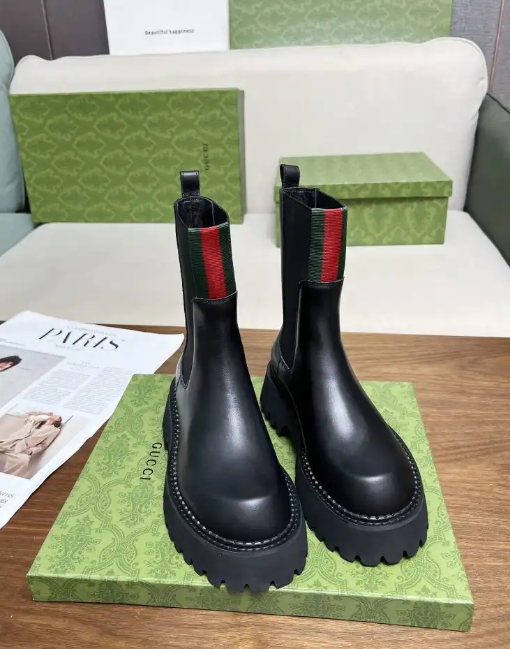 hype Gucci Boots