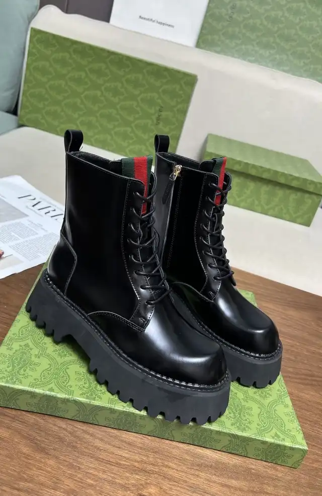 hype Gucci Boots