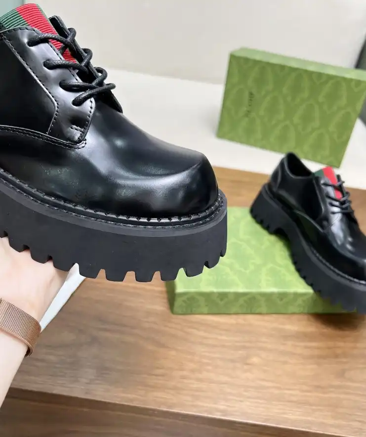 hype Gucci Leather Shoes