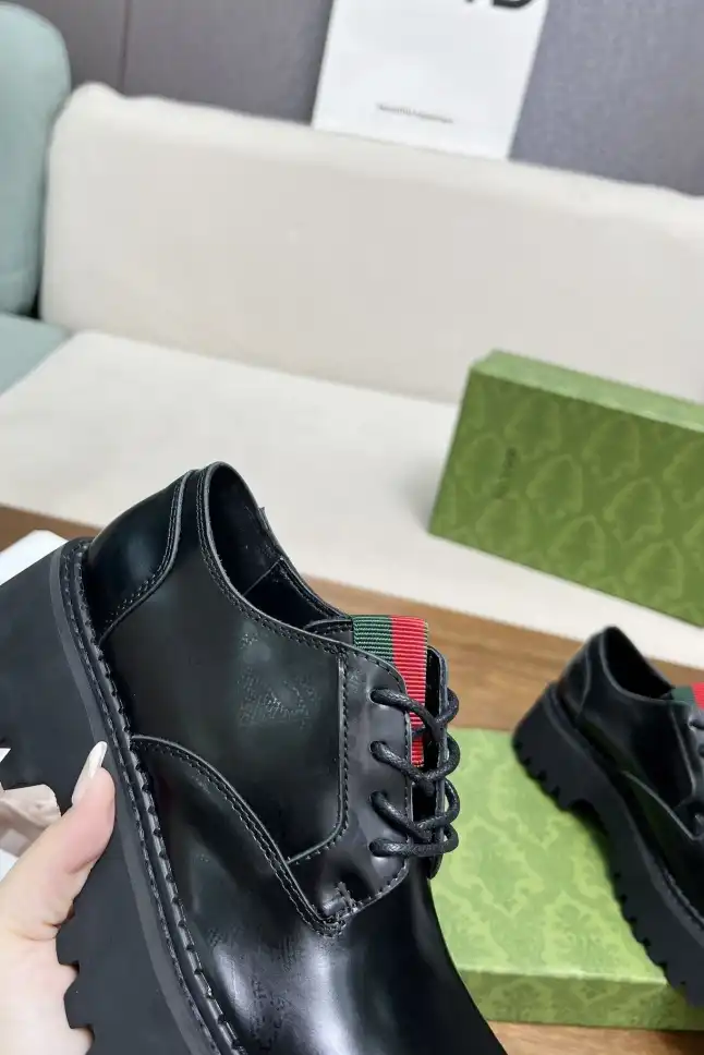 hype Gucci Leather Shoes