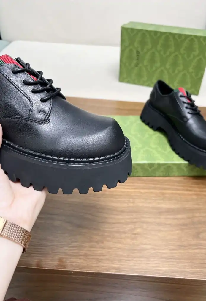 hype Gucci Leather Shoes