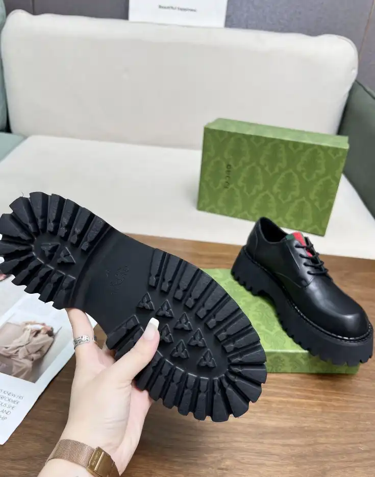 hype Gucci Leather Shoes