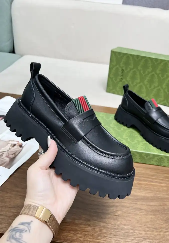 hype Gucci Leather Shoes