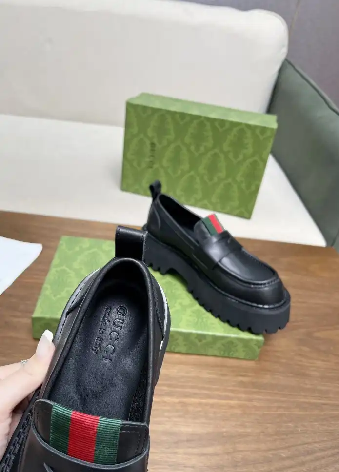 hype Gucci Leather Shoes