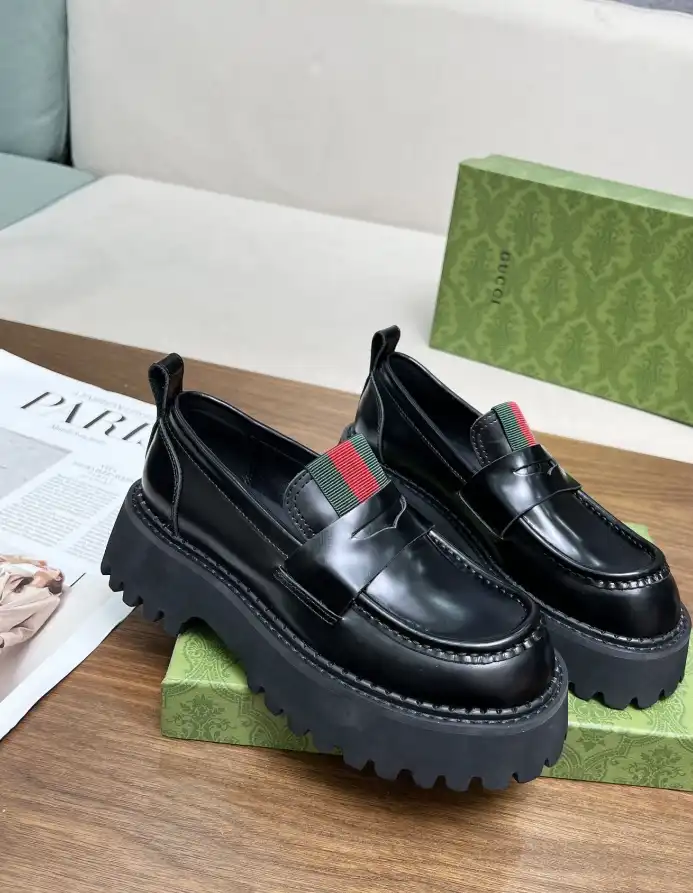 hype Gucci Leather Shoes