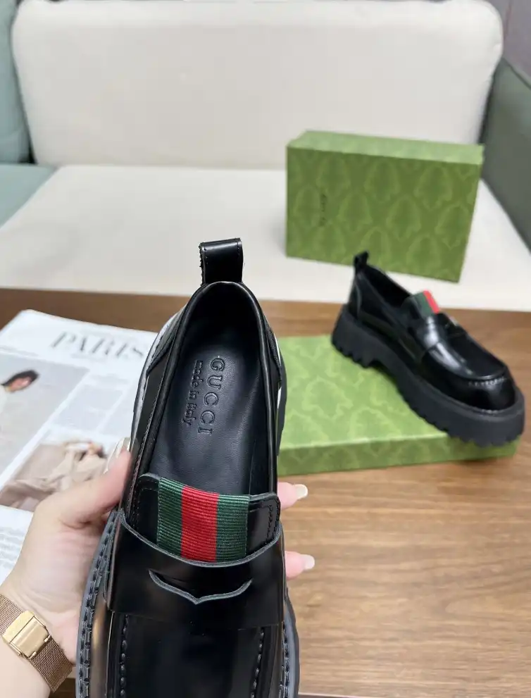 hype Gucci Leather Shoes