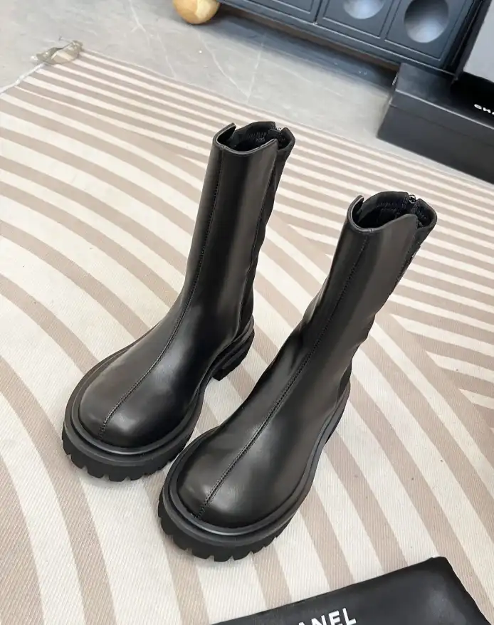 hype Chanel Boots